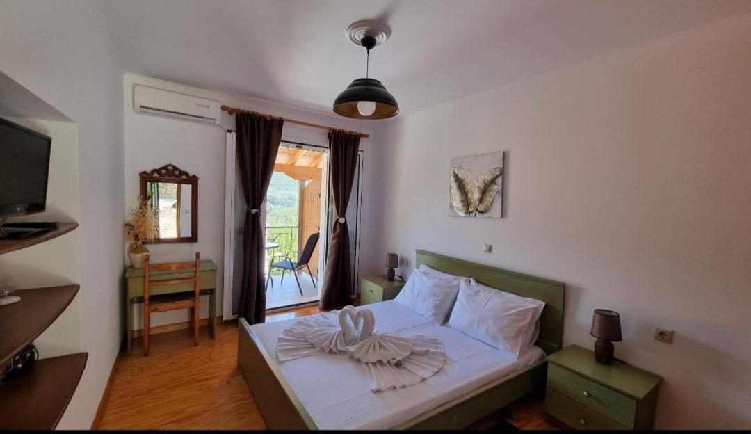 Sandra Apartment Katokhorion  Ngoại thất bức ảnh